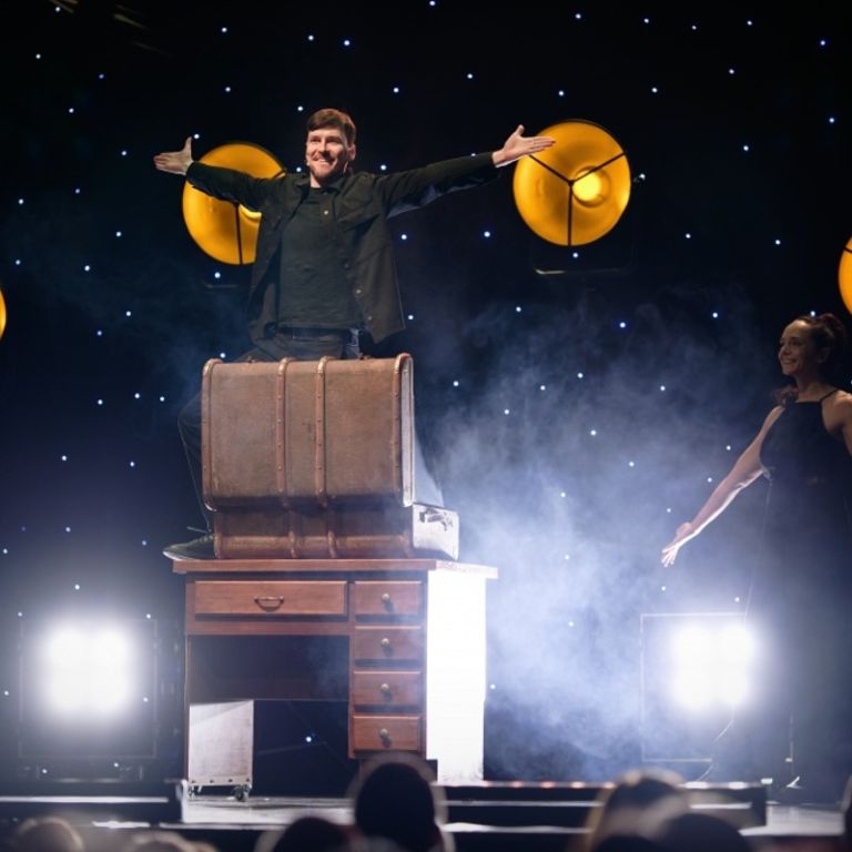 Iluzionista Show - Pavel Dolejška